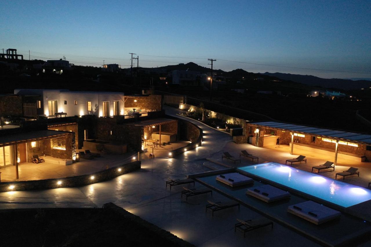 Myconian Crown Suites 칼라파티스 외부 사진
